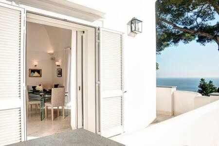Gocce Villas - Villa Bouganvillea Superb Capri Villa With Views Bagian luar foto